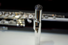 1 Flute Crown in Matt Black Steel