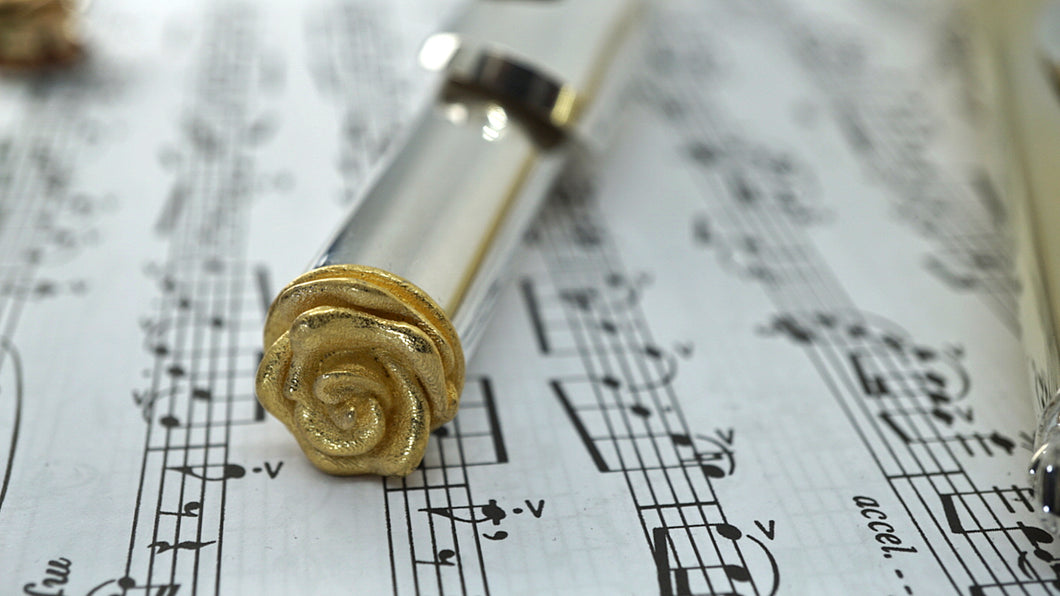 Rose Flute Crown in Gold Plated Steel